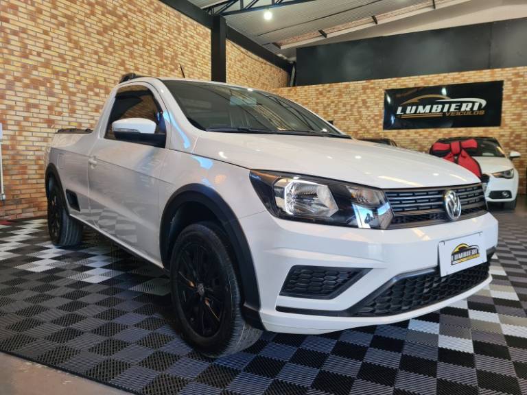 VOLKSWAGEN - SAVEIRO - 2020/2021 - Preta - R$ 67.900,00
