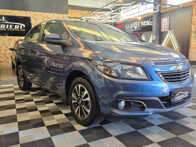 CHEVROLET - ONIX - 2013/2014 - Azul - R$ 55.900,00