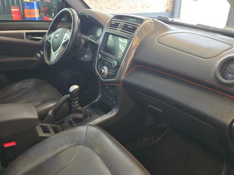 LIFAN - X60 - 2017/2018 - Branca - R$ 40.000,00