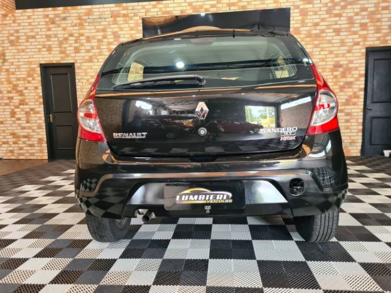 RENAULT - SANDERO - 2009/2009 - Preta - R$ 24.500,00