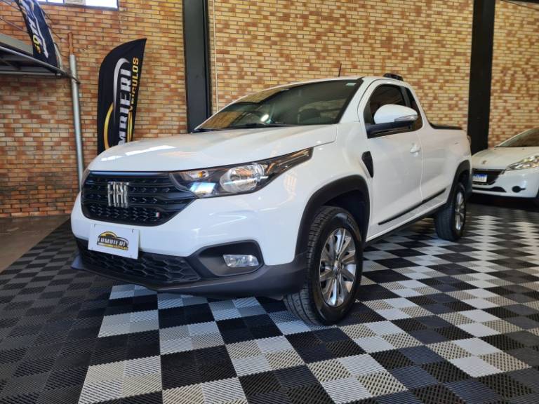 FIAT - STRADA - 2023/2023 - Branca - Sob Consulta