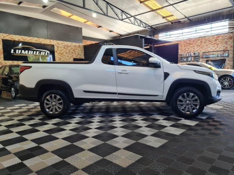 FIAT - STRADA - 2023/2023 - Branca - Sob Consulta