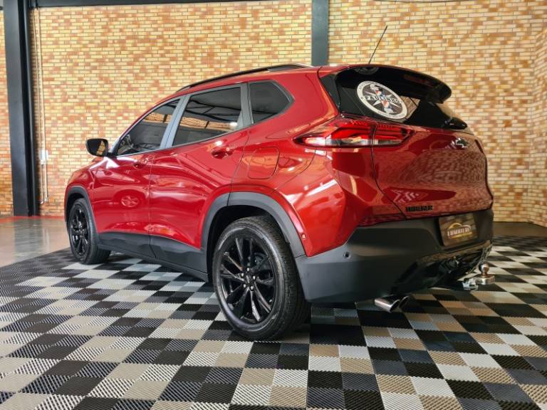 CHEVROLET - TRACKER - 2023/2024 - Vermelha - R$ 142.900,00
