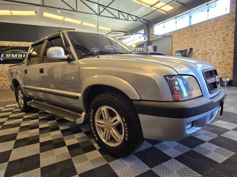 CHEVROLET - S10 - 2007/2007 - Prata - R$ 72.900,00