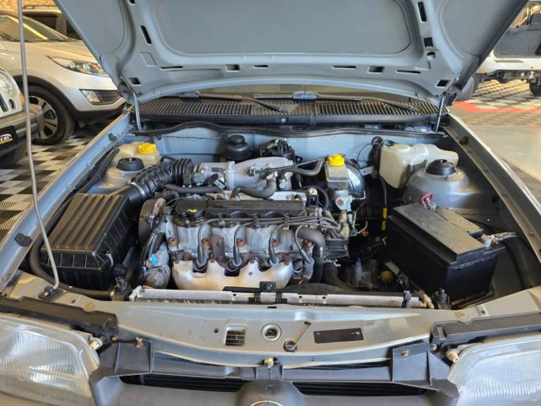 CHEVROLET - KADETT - 1998/1998 - Prata - R$ 24.900,00