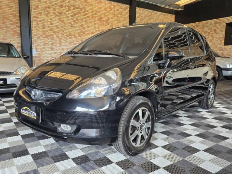 HONDA - FIT - 2004/2005 - Preta - R$ 29.900,00