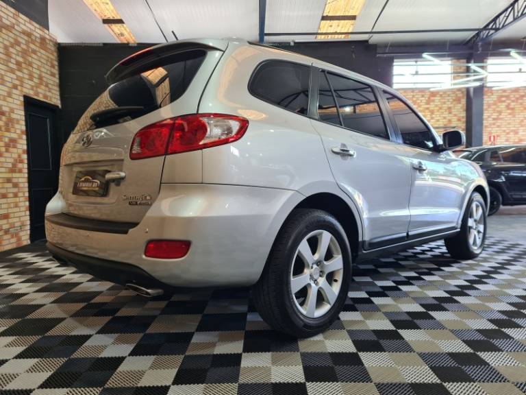 HYUNDAI - SANTA FÉ - 2007/2008 - Prata - R$ 39.900,00