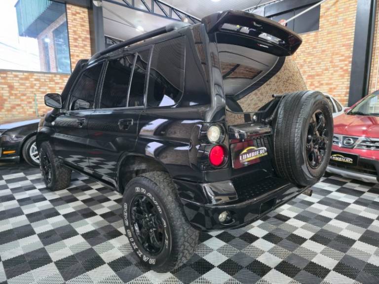 MITSUBISHI - PAJERO TR4 - 2009/2009 - Preta - R$ 53.900,00