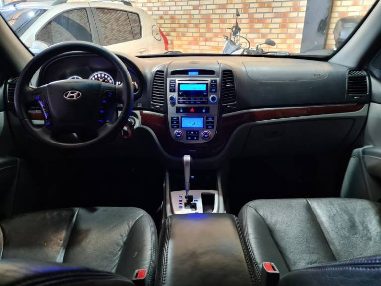 HYUNDAI - SANTA FÉ - 2008/2008 - Prata - R$ 39.900,00