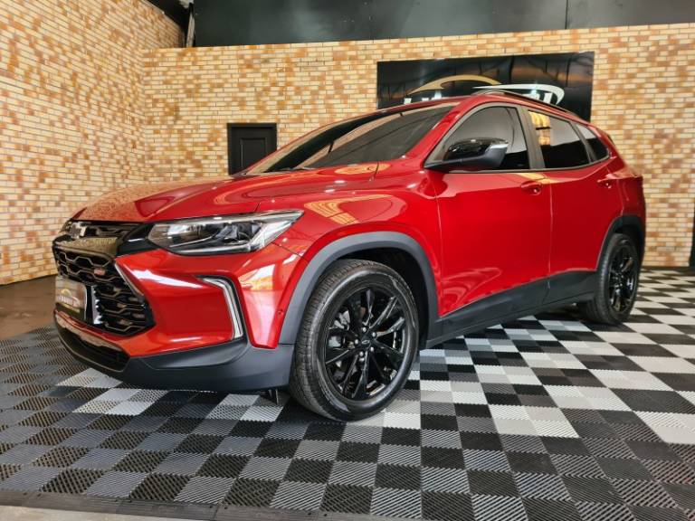 CHEVROLET - TRACKER - 2023/2024 - Vermelha - R$ 142.900,00