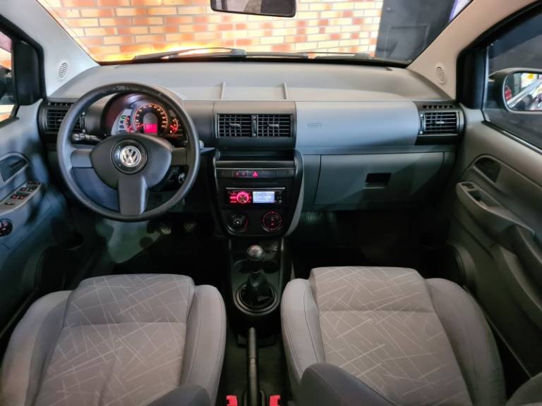 VOLKSWAGEN - SPACEFOX - 2006/2007 - Preta - R$ 32.900,00