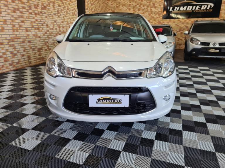 CITROËN - C3 - 2016/2017 - Branca - R$ 45.900,00