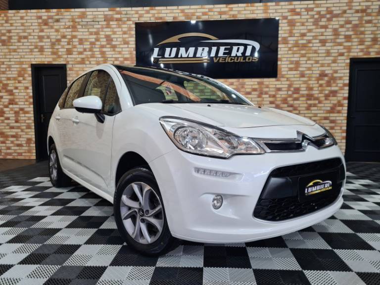 CITROËN - C3 - 2016/2017 - Branca - R$ 46.900,00