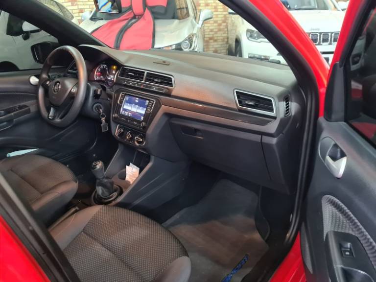 VOLKSWAGEN - GOL - 2017/2018 - Vermelha - R$ 51.900,00