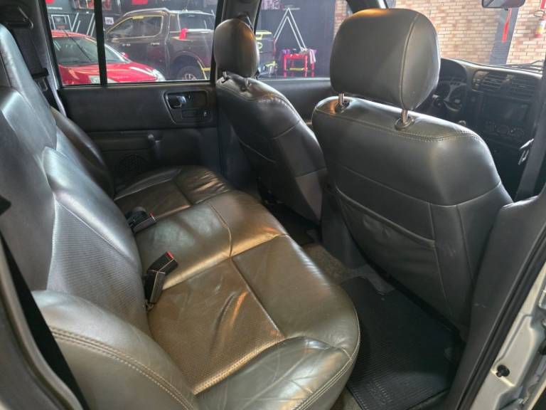 CHEVROLET - S10 - 2007/2007 - Prata - R$ 72.900,00